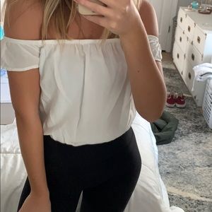 Off the Shoulder Garage Top